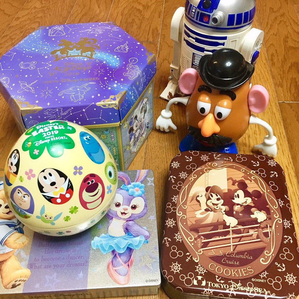 筆者宅にあるディズニーお菓子缶 一部 キャステル Castel ディズニー情報