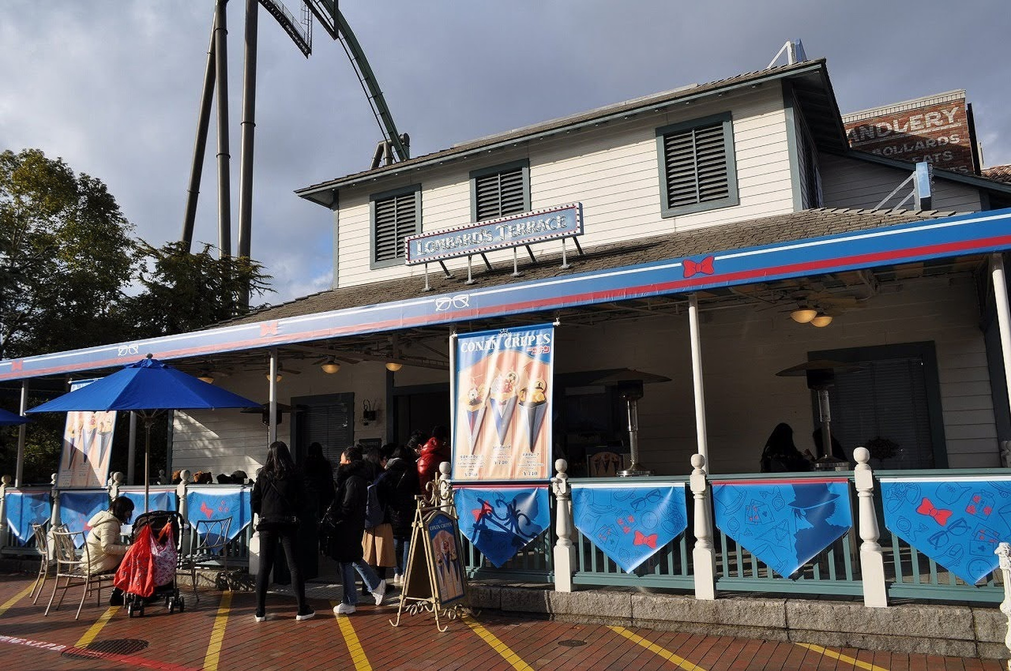 ロンバーズランディングのテラス 19年クールジャパン キャステル Castel ディズニー情報