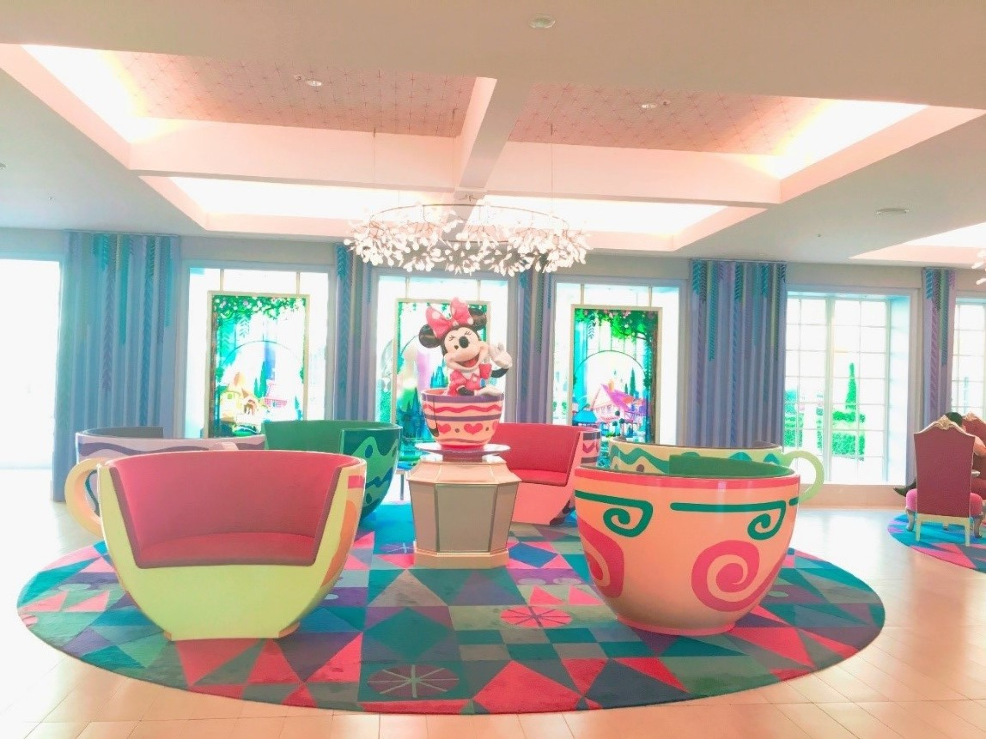 ディズニーセレブレーションホテル キャステル Castel ディズニー情報