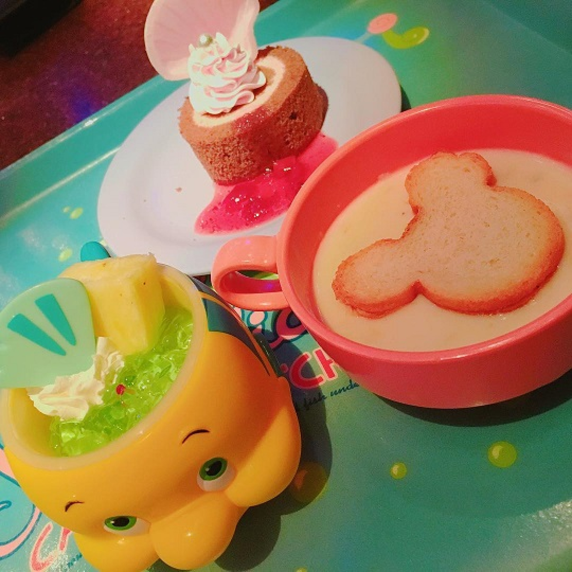 リトルマーメイドをモチーフにしたメニュー キャステル Castel ディズニー情報