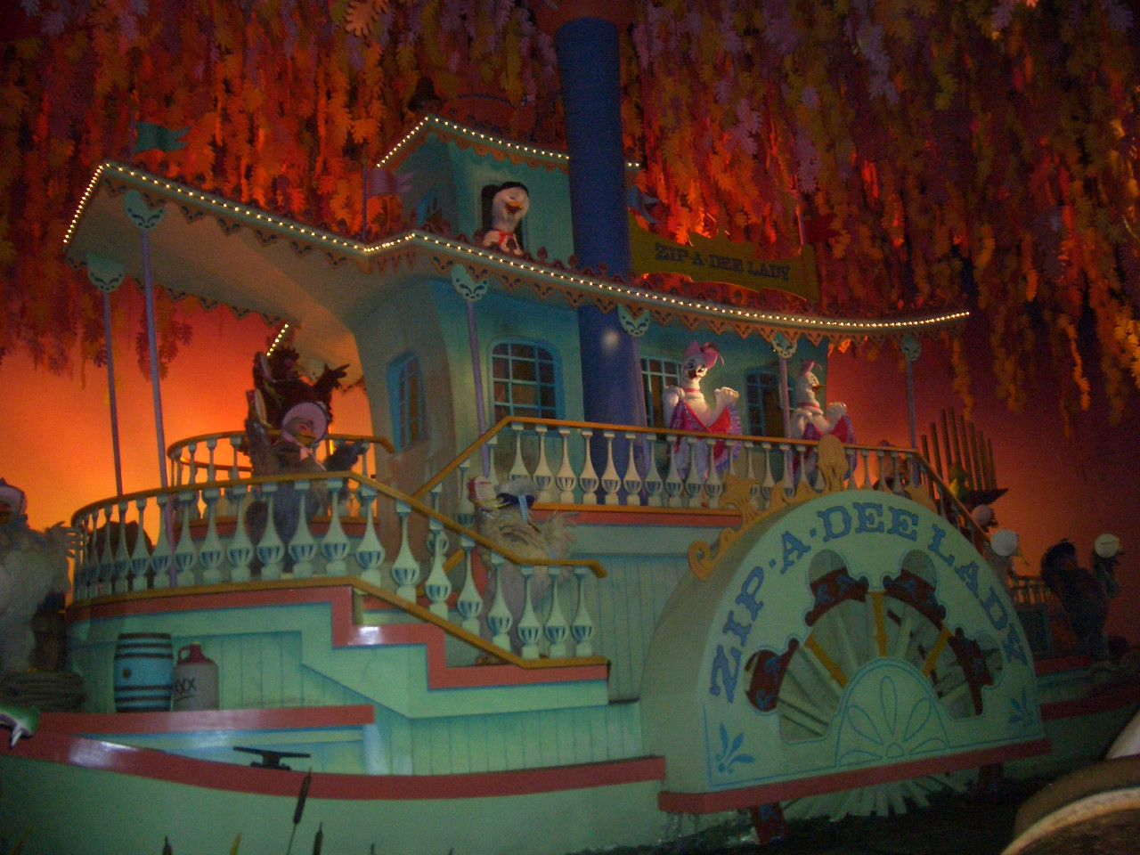 南部の唄で流れる唄がライドの最後に聴ける キャステル Castel ディズニー情報 南部の唄で流れる唄がライドの最後に聴ける キャステル Castel ディズニー情報