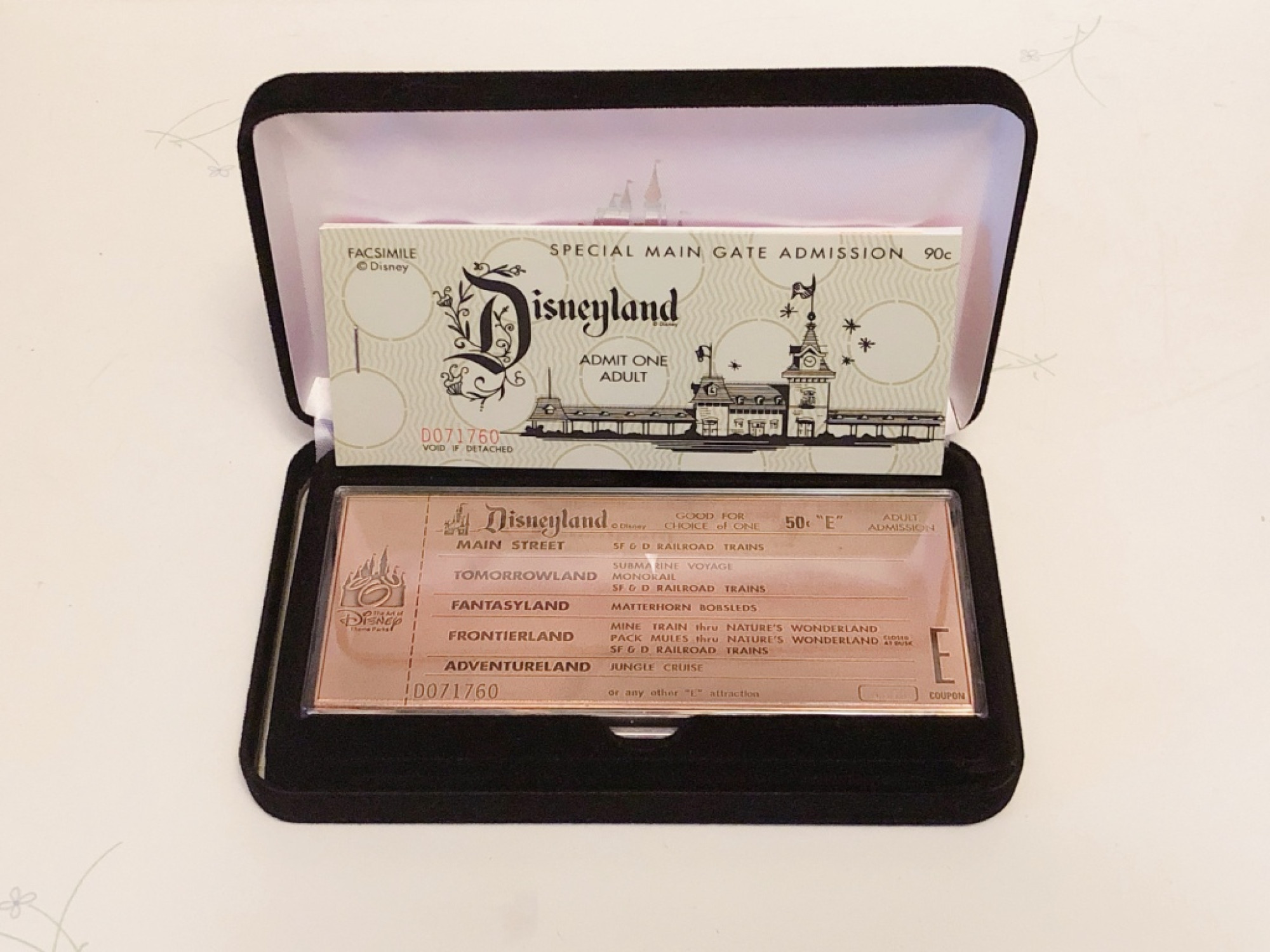 アナハイムディズニーランド復刻チケットブック キャステル Castel ディズニー情報