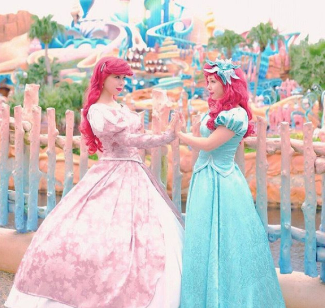 25 アリエル ディズニー コスプレ カップル ちょうどディズニーの写真