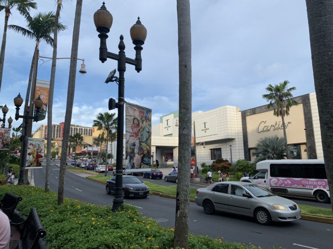 グアムのメインストリート