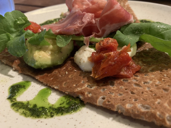 新宿高島屋の「ブレッツカフェ クレープリー」