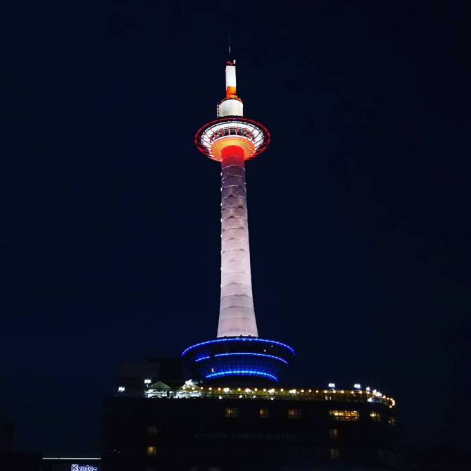 京都駅にある京都タワー