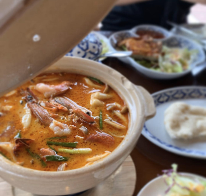 カフェくるくまのタイ料理