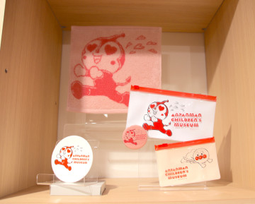 【最新】横浜アンパンマンミュージアムのお土産グッズ75選！おもちゃ、雑貨、お菓子を紹介♪