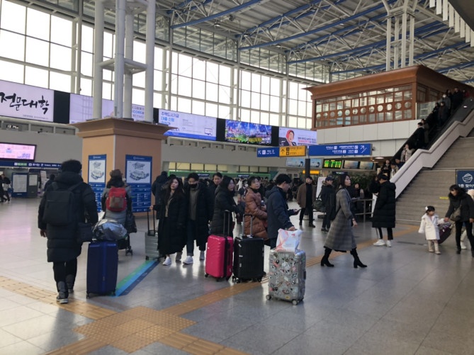 ソウル駅構内の様子