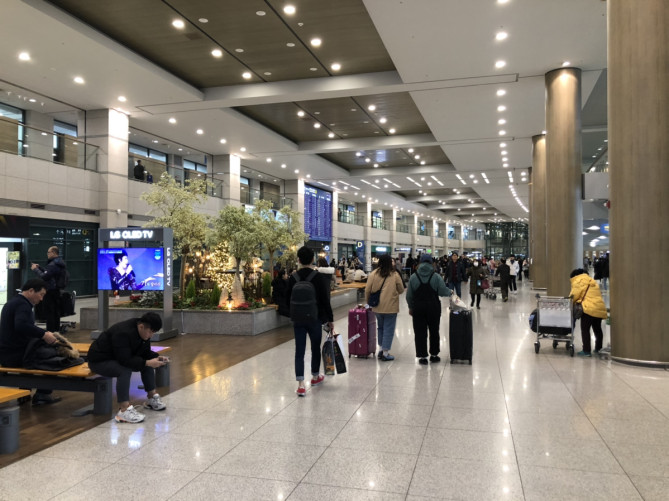 仁川空港の到着ロビー