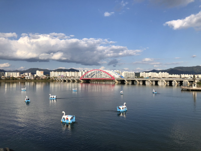 ドラマのロケ地としても有名な春川