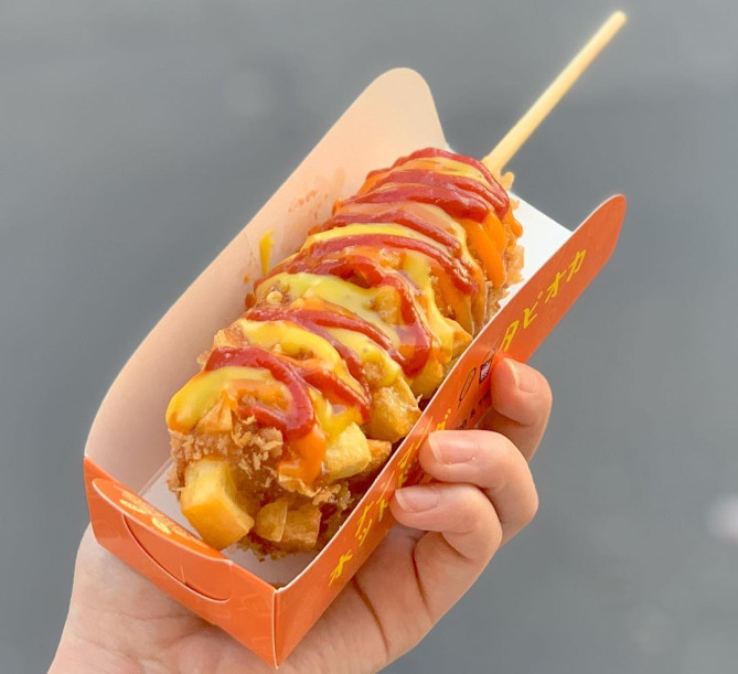 ナンマンホットドック＆タピオカ