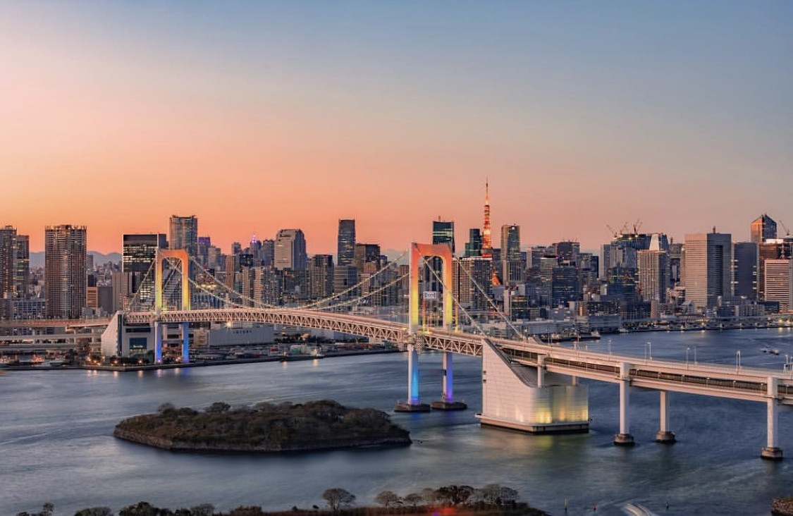 お台場 横浜 デート どっち デート 水族館 映画