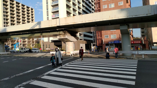 しながわ水族館前の大きな横断歩道
