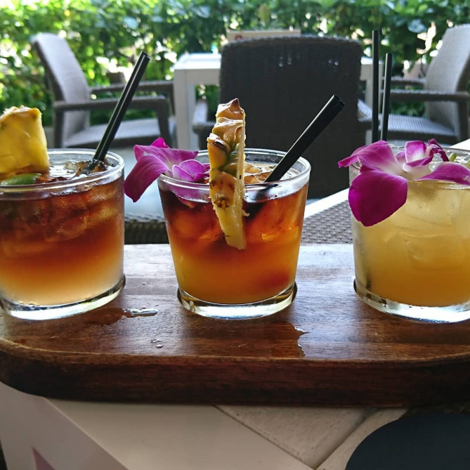 SPLASH BAR　マイタイ・サンプバー