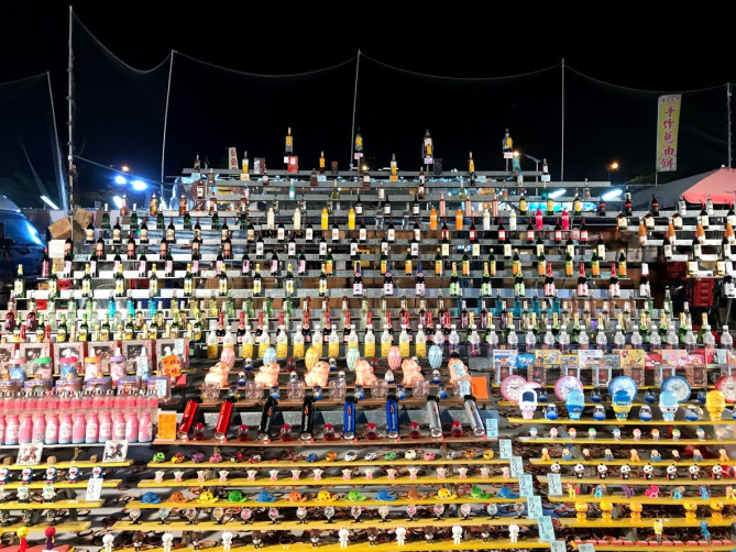 夜市の輪投げゲーム