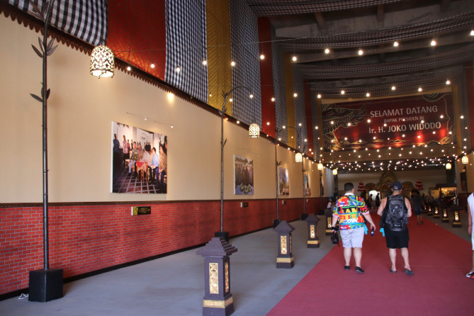 ガルーダ・ウィスヌ・クンチャナ像の内部