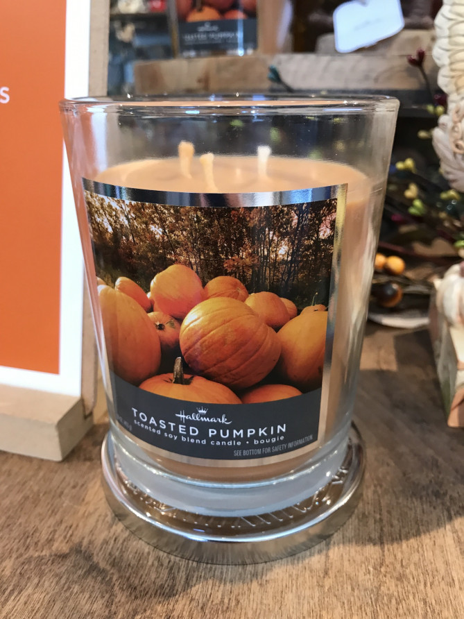 ホールマークのキャンドル