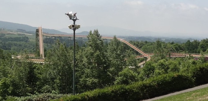 マウンテンジェットコースター