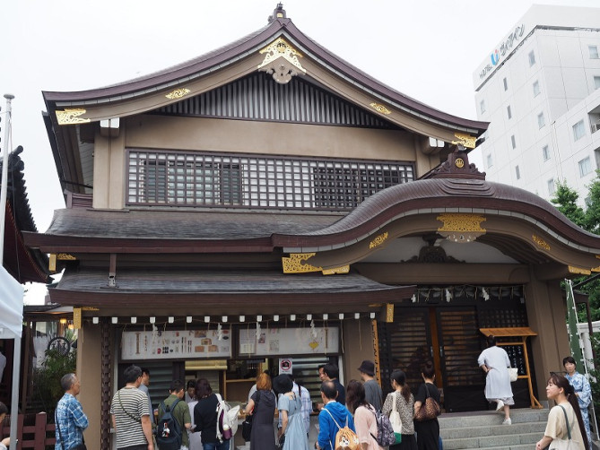 浅草神社の授与所