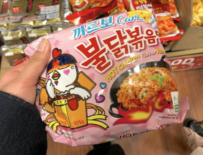 カルボ味のプルダックポックンミョン