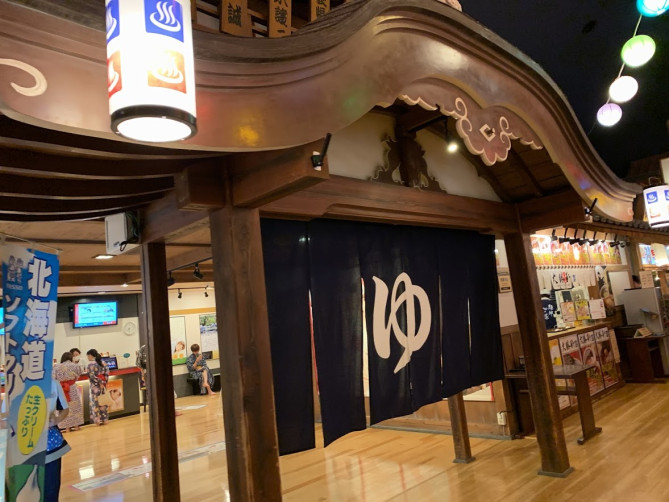 お台場大江戸温泉の大浴場への入り口