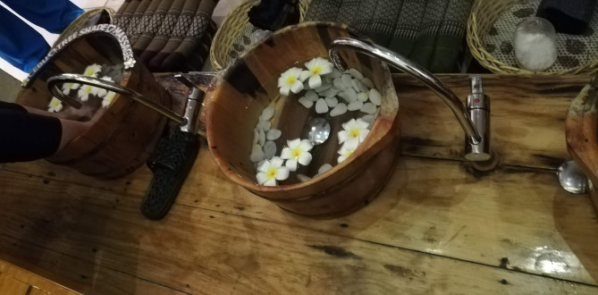 ツリーシェイドスパのフットウオッシュ