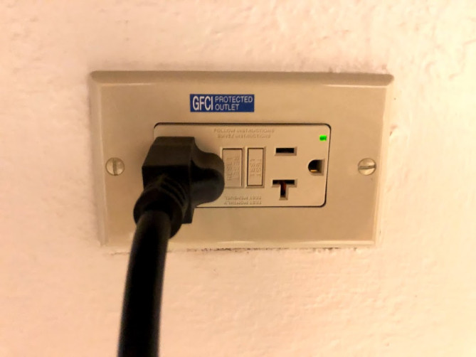 グアムのAタイプコンセント