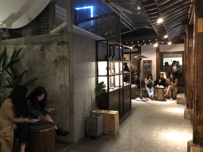 益善洞にあるSEOUL COFFEEの店内