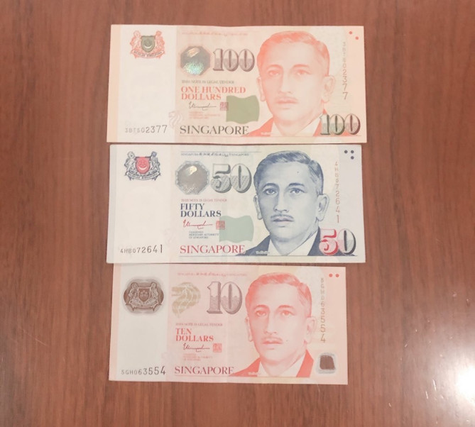 シンガポールドル