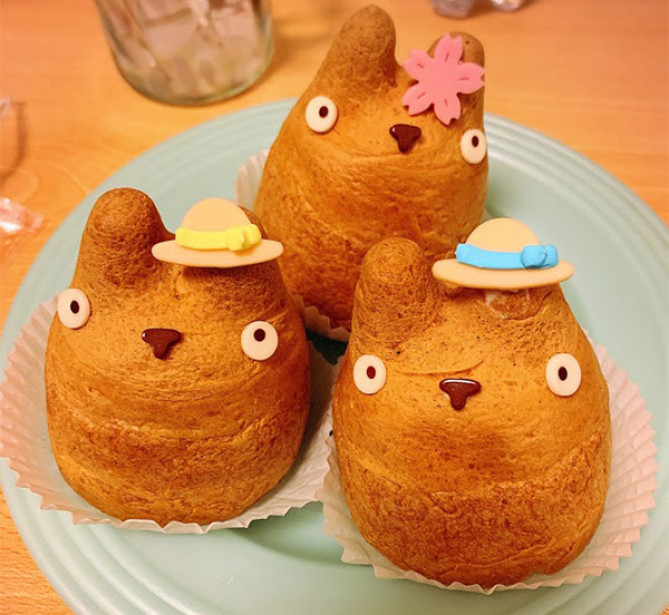 トトロのシュークリーム