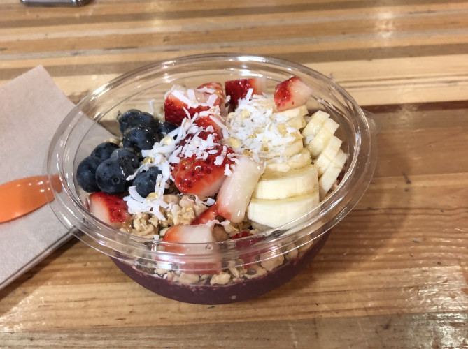 ジャンバジュースのアサイーボウル