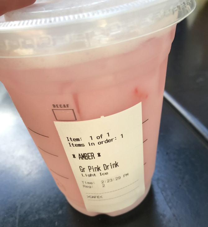 ピンクドリンク