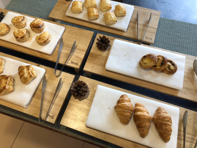 マレボリゾートの朝食ビュッフェはパンの種類も豊富