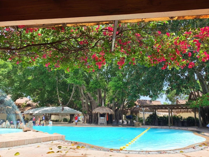 ブルーウォーター・マリバゴ・ビーチ・リゾート