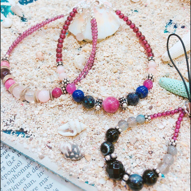 ブヌヌヌス　ブレスレット