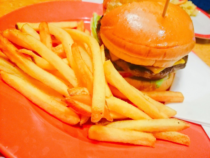 TGIフライデーズ