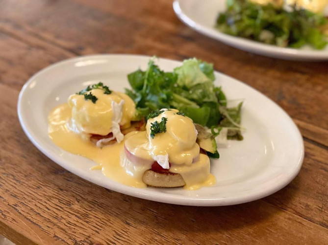 バビーズ汐留　エッグベネディクト