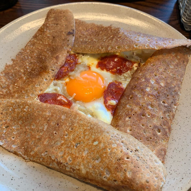 ブレッツカフェクレープリー 　ガレッド