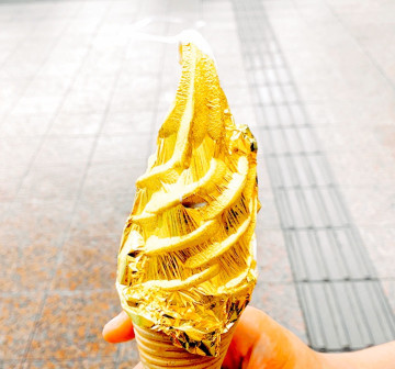 【金沢】近江町市場の食べ歩きグルメ15店を制覇！ホタテや金箔ソフトクリームがおすすめ♪