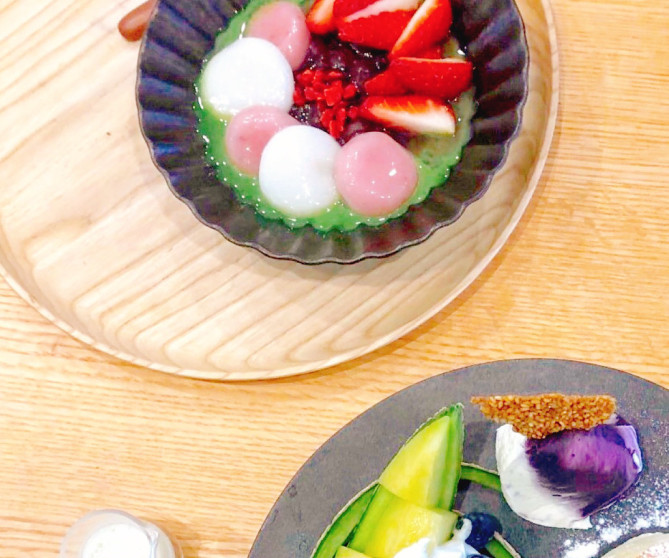 旅行先で食べるスイーツは格別！