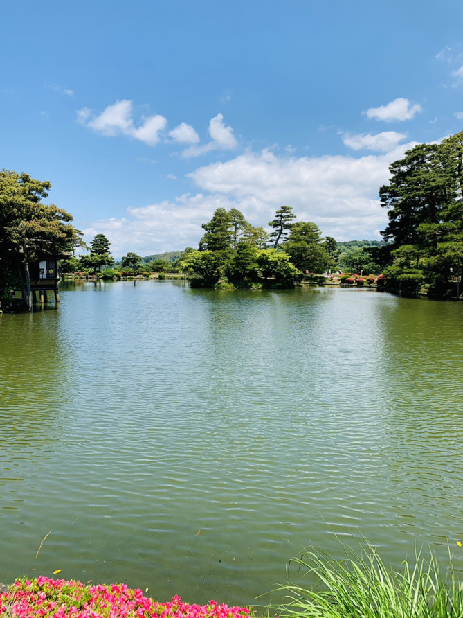 霞ヶ池