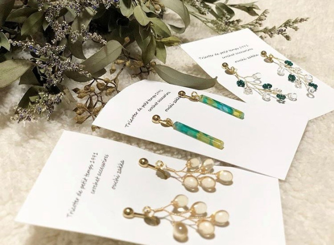 ハンドメイドアクセサリー