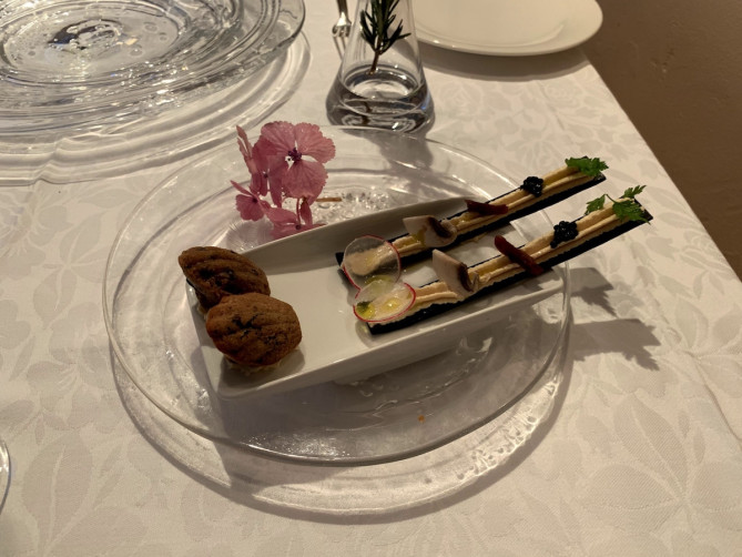 アミューズ(オーベルジュオーミラドー)