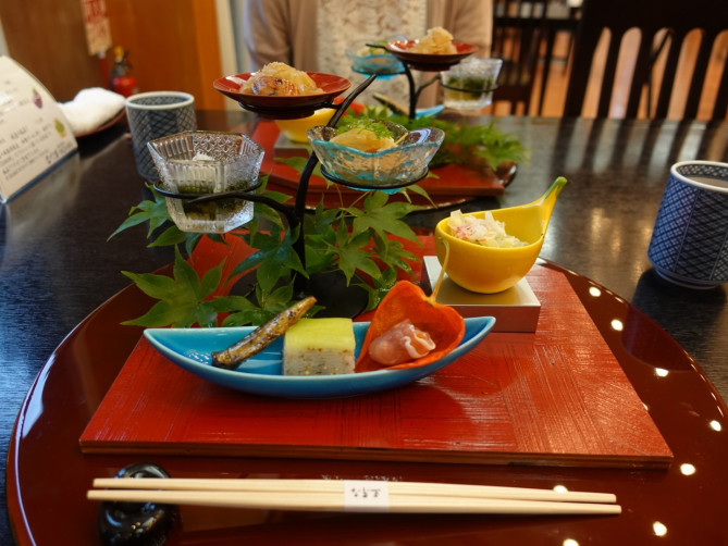 箱根 なだ万雅殿(ザ・プリンス 箱根芦ノ湖)