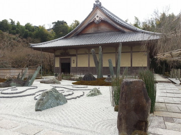 【京都】三千院（さんぜんいん）の絶景を楽しもう！見どころ・時間・料金・アクセスまとめ