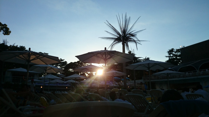 ニューオータニ東京のプール：ガーデンプール