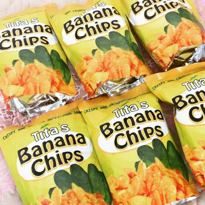 バナナチップス