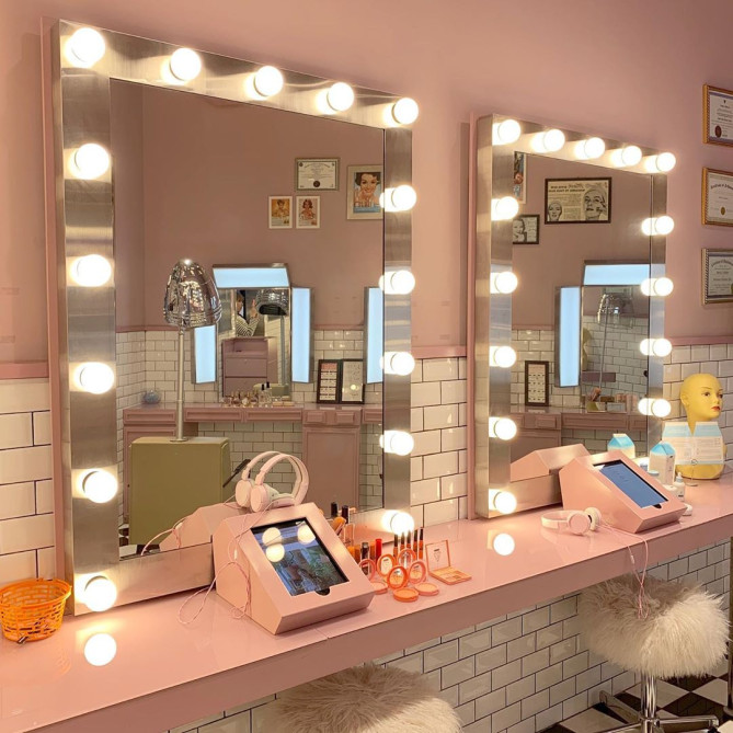 3CEのBEAUTYSALONコーナー