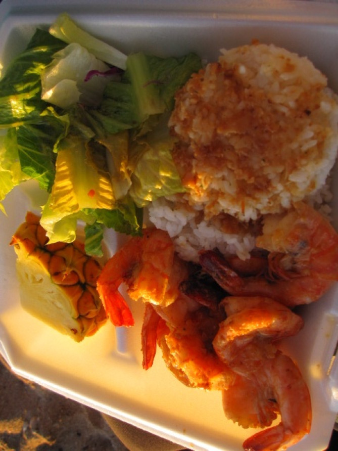 ノースショアで人気のガーリックシュリンプ